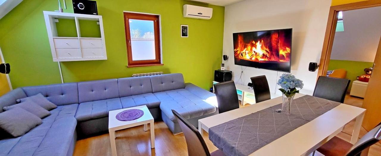 בובק Simonai Apartment מראה חיצוני תמונה