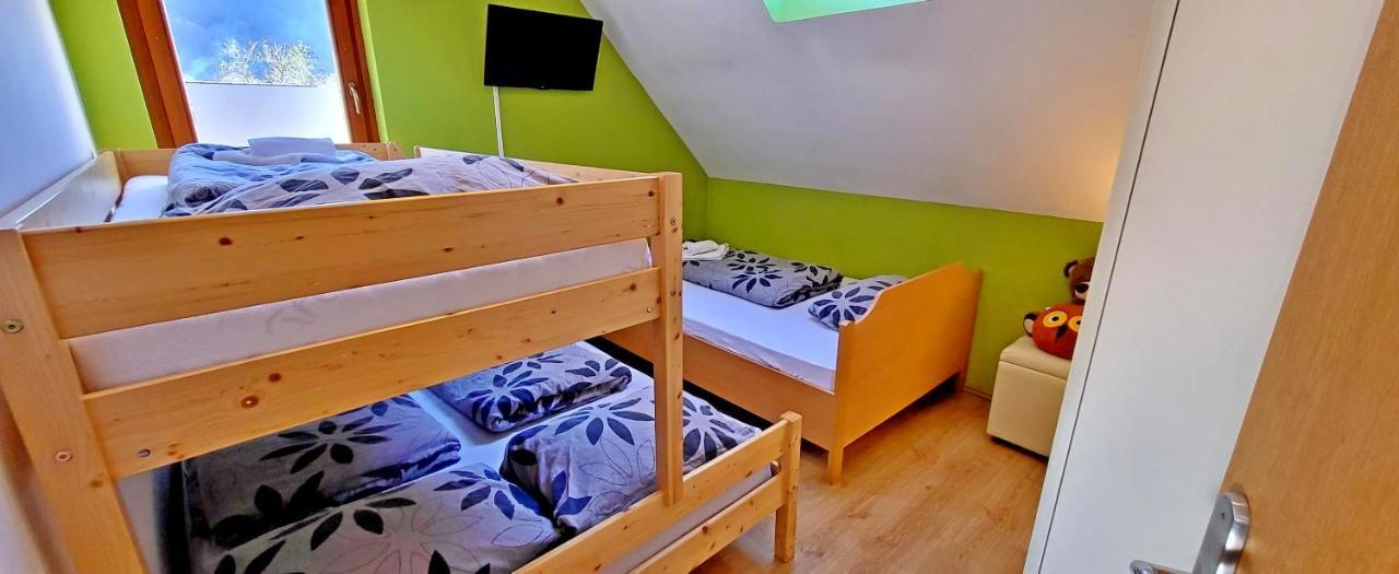 בובק Simonai Apartment מראה חיצוני תמונה